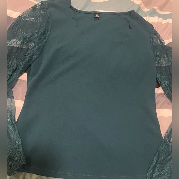 BIG SALE(5 for $20)- Teal Scalloped Lace Blouse - Picture 3 of 5
